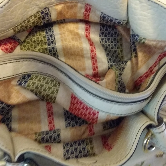 Etienne Aigner Women's Bag. - Picture 10 of 16